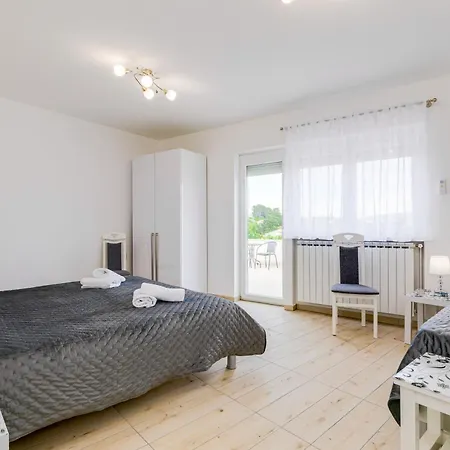 Ema Bed & Breakfast