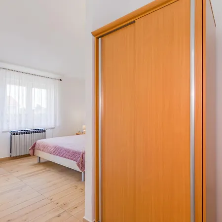 Bed & Breakfast Ema 3*