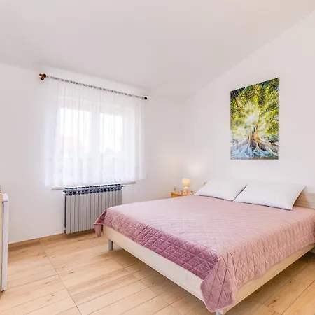 Ema Bed & Breakfast Krk Town