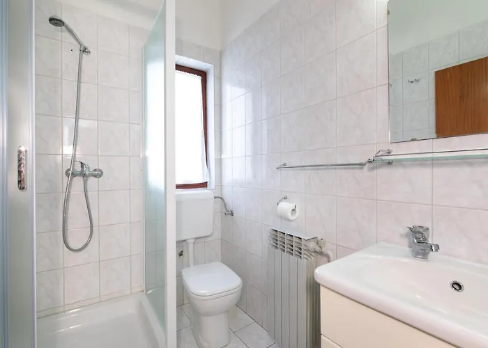 Bed & Breakfast Ema 3*