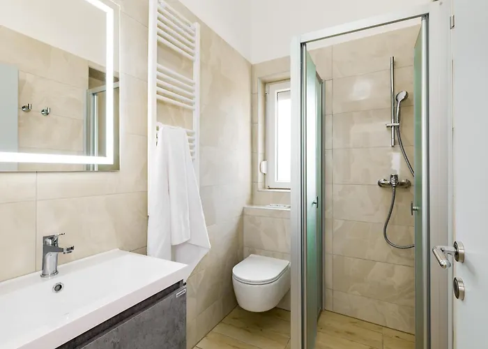 Ema Bed & Breakfast 3*